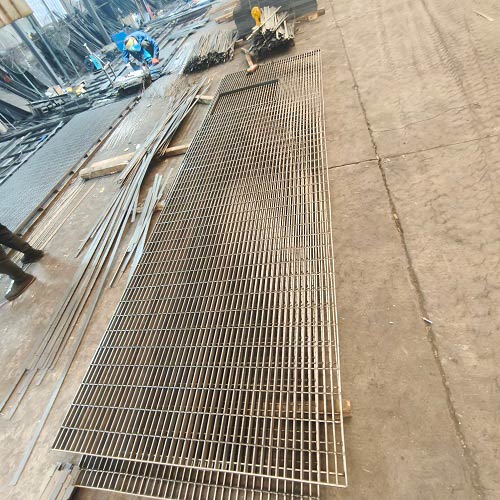 鋼格板鋼格柵板在污水處理廠的應用探究