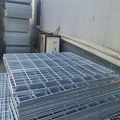 高空鍍鋅平臺(tái)鋼格柵鋼格板干貨經(jīng)驗(yàn)分享