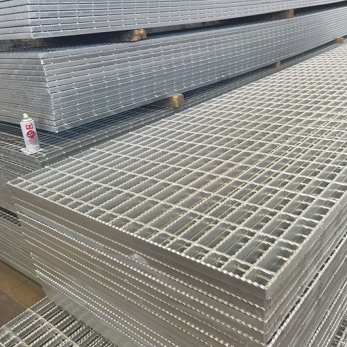 海上平臺防滑鋼格板：抗鹽霧腐蝕技術(shù)詳解！