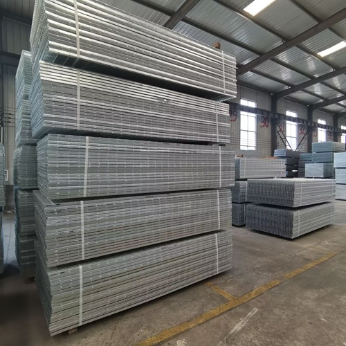 你以為它只是工廠標(biāo)配？鋼格柵的創(chuàng)意變身太驚艷了