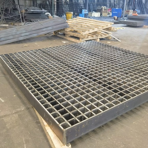 原來(lái)它還有這個(gè)功能鋼格柵的隱藏用途太實(shí)用