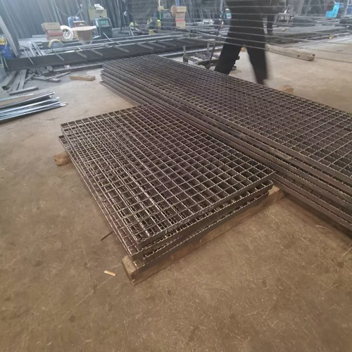 鋼格板的生產(chǎn)工藝流程全解析