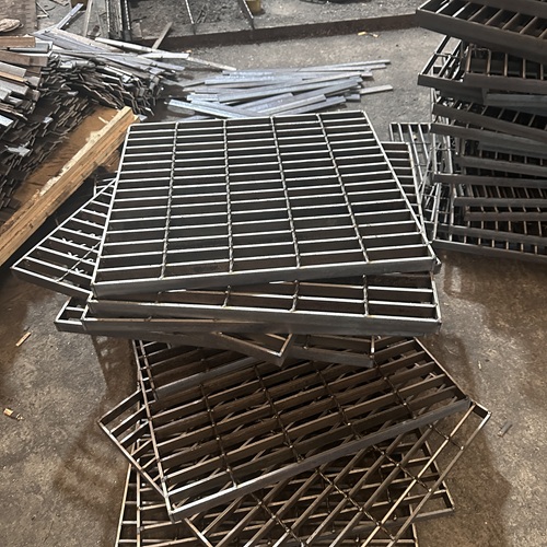 鋼格柵板承載不足怎么辦？換型號還是加固